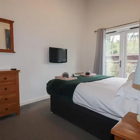 Holiday home Treburgett